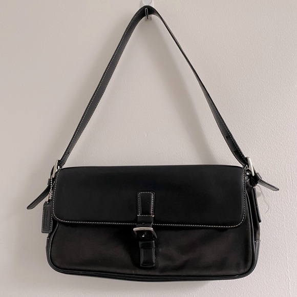 Coach Handbags - Coach Black Shoulder Bag 7702 Leather / Canvas